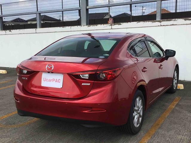 マツダ アクセラ