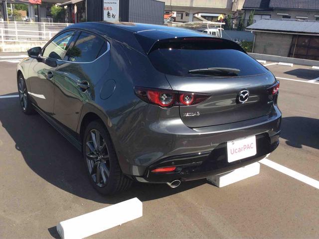 マツダ ＭＡＺＤＡ３　ファストバック