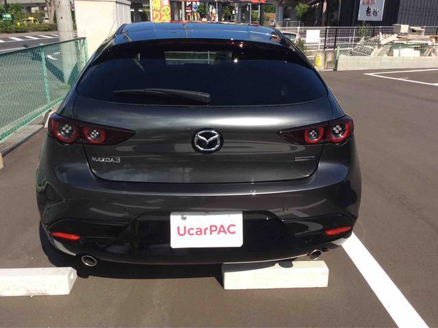 マツダ ＭＡＺＤＡ３　ファストバック