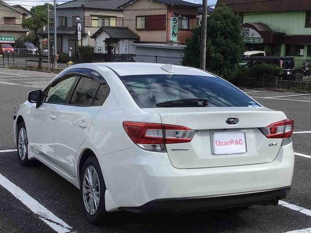 スバル インプレッサG4