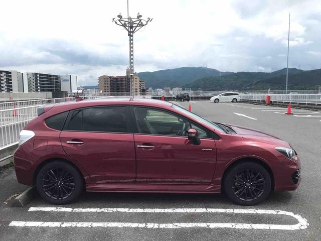 スバル インプレッサスポーツ　ハイブリッド