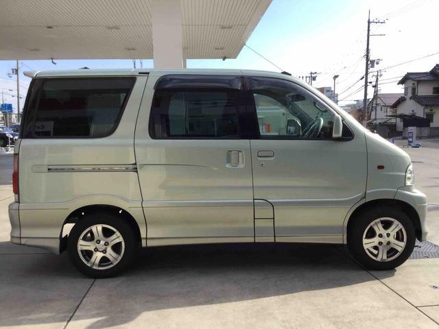 ダイハツ アトレー７