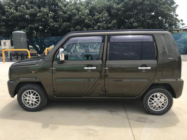 ダイハツ ネイキッド