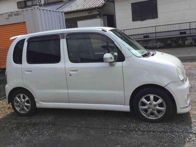 ダイハツ ムーヴ　ラテ