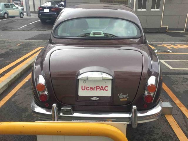 光岡自動車 ビュート