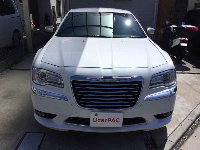 クライスラー ３００