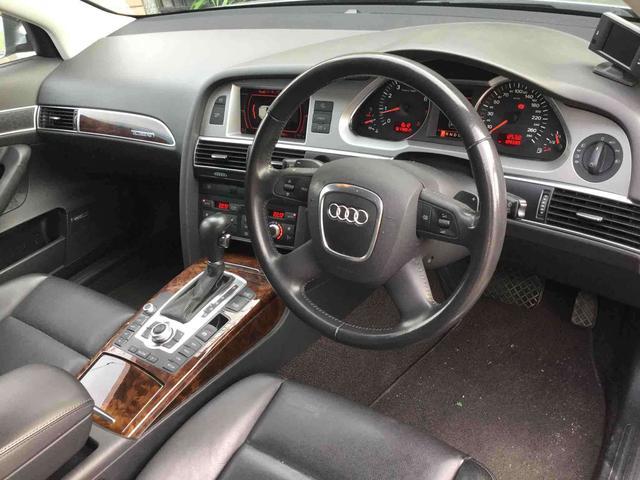 アウディ Ａ６　オールロード　クワトロ