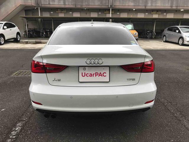 アウディ Ａ３　セダン