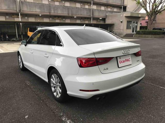 アウディ Ａ３　セダン