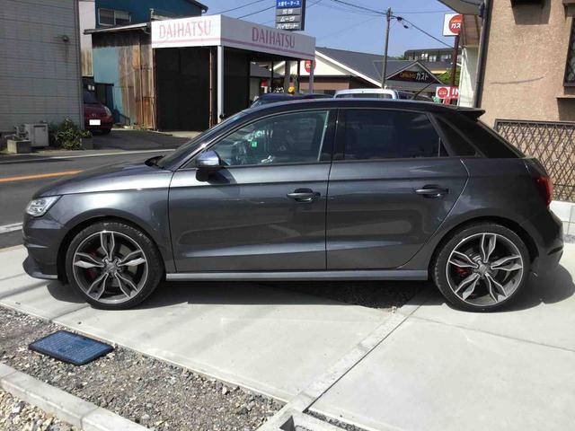 アウディ Ｓ１　スポーツバック