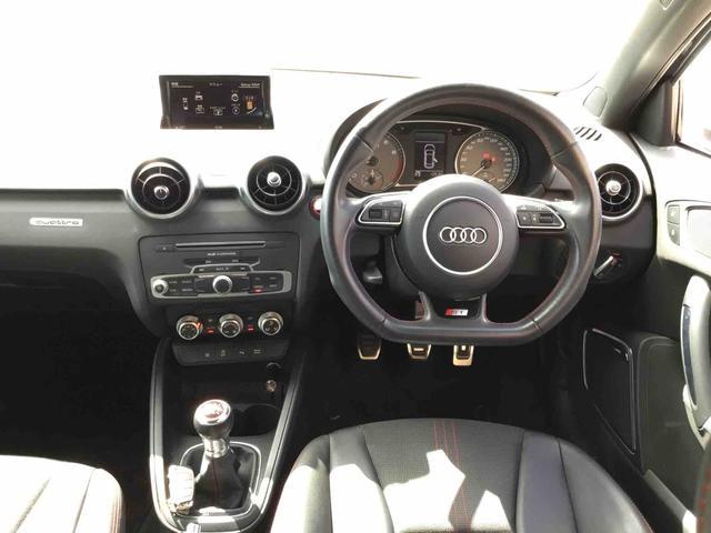 アウディ Ｓ１　スポーツバック