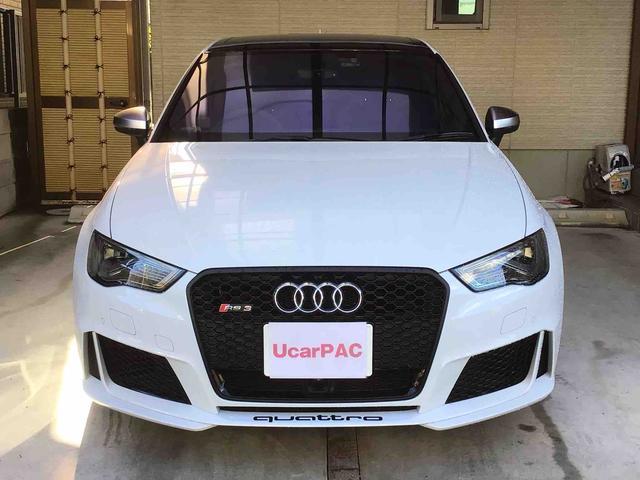 アウディ ＲＳ３　スポーツバック