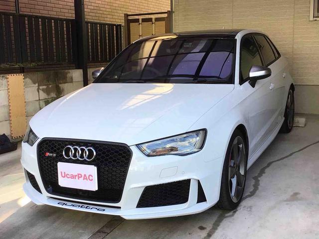 アウディ ＲＳ３　スポーツバック