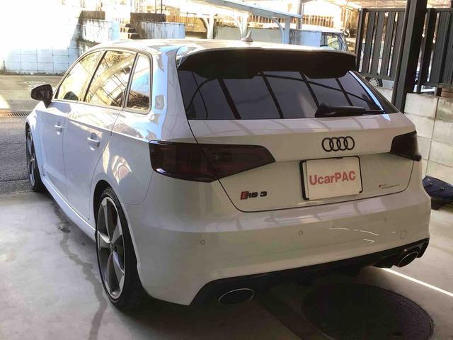アウディ ＲＳ３　スポーツバック
