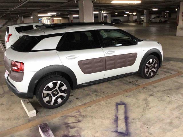 シトロエン Ｃ４　カクタス