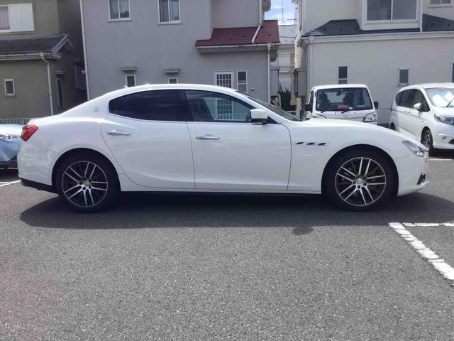 マセラティ ギブリ