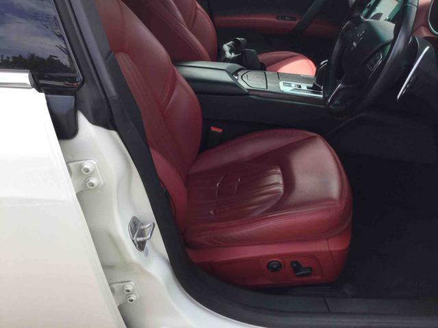 マセラティ ギブリ