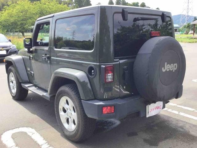 ジープ ラングラー