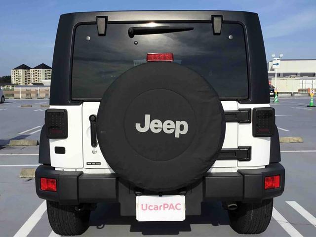 ジープ ラングラー　アンリミテッド