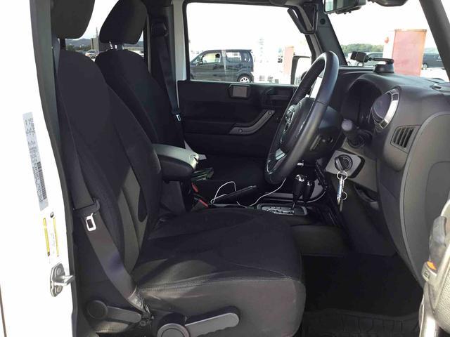 ジープ ラングラー　アンリミテッド