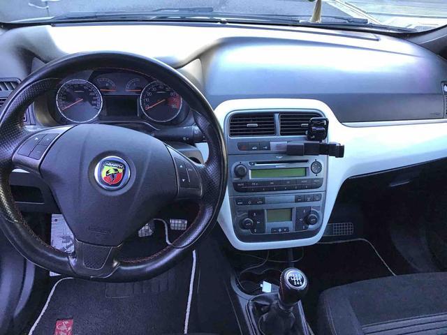 アバルト グランデ　プント