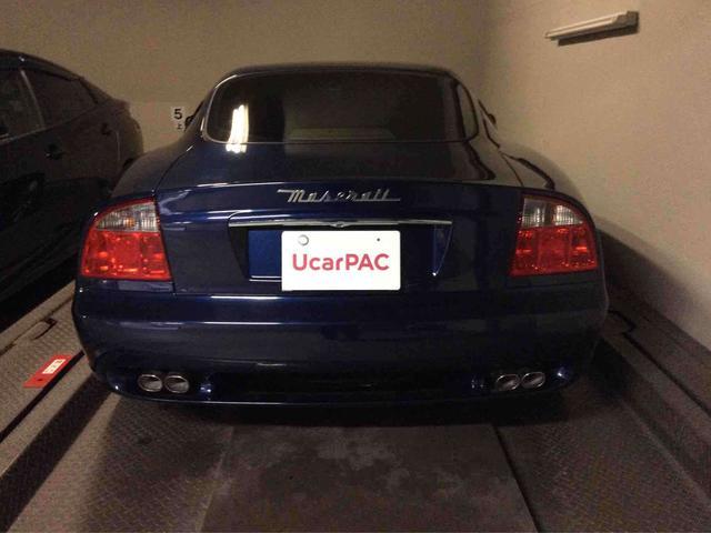 マセラティ クーペ