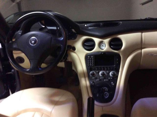 マセラティ クーペ